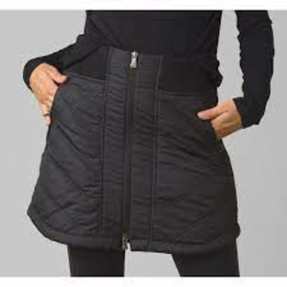 Prana Black Mini Skirt - Picture 2 of 11